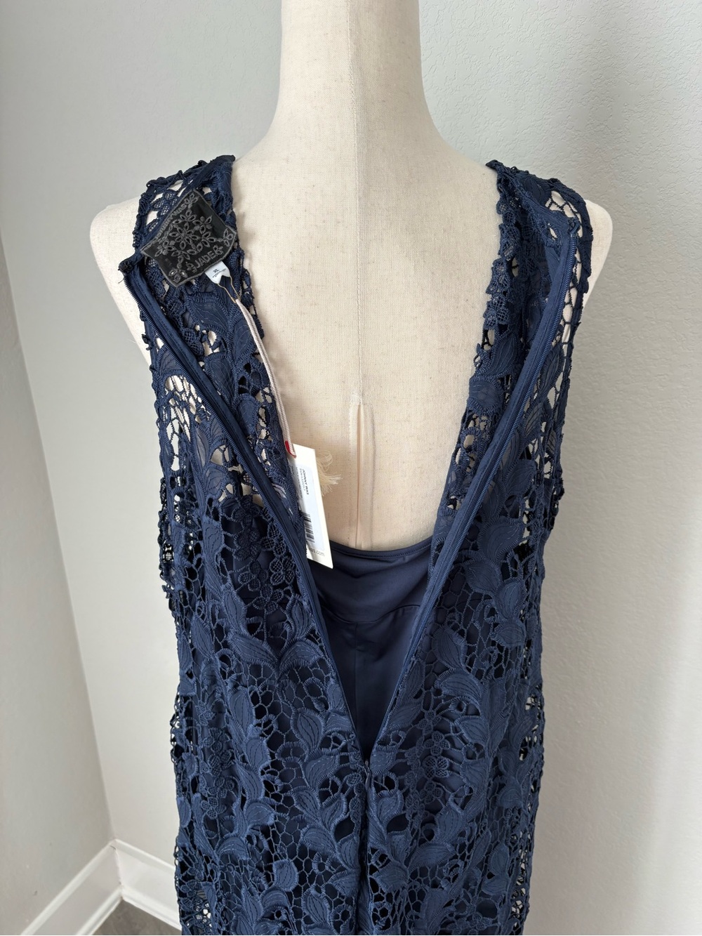 Johnny Was Natalie Navy Lace Overlay Midi Dress Sleeveless Event Cocktail XL New - Picture 14 of 15